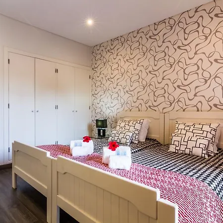 Queens Bed & Breakfast Guia (Faro)