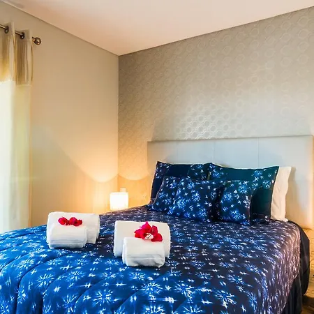 Queens Bed & Breakfast *