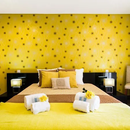 Queens Bed & Breakfast *
